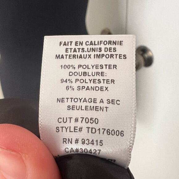 Trina Turk Women's Glow Halter Neck Carmel Crepe Black Dress - Picture 9 of 10